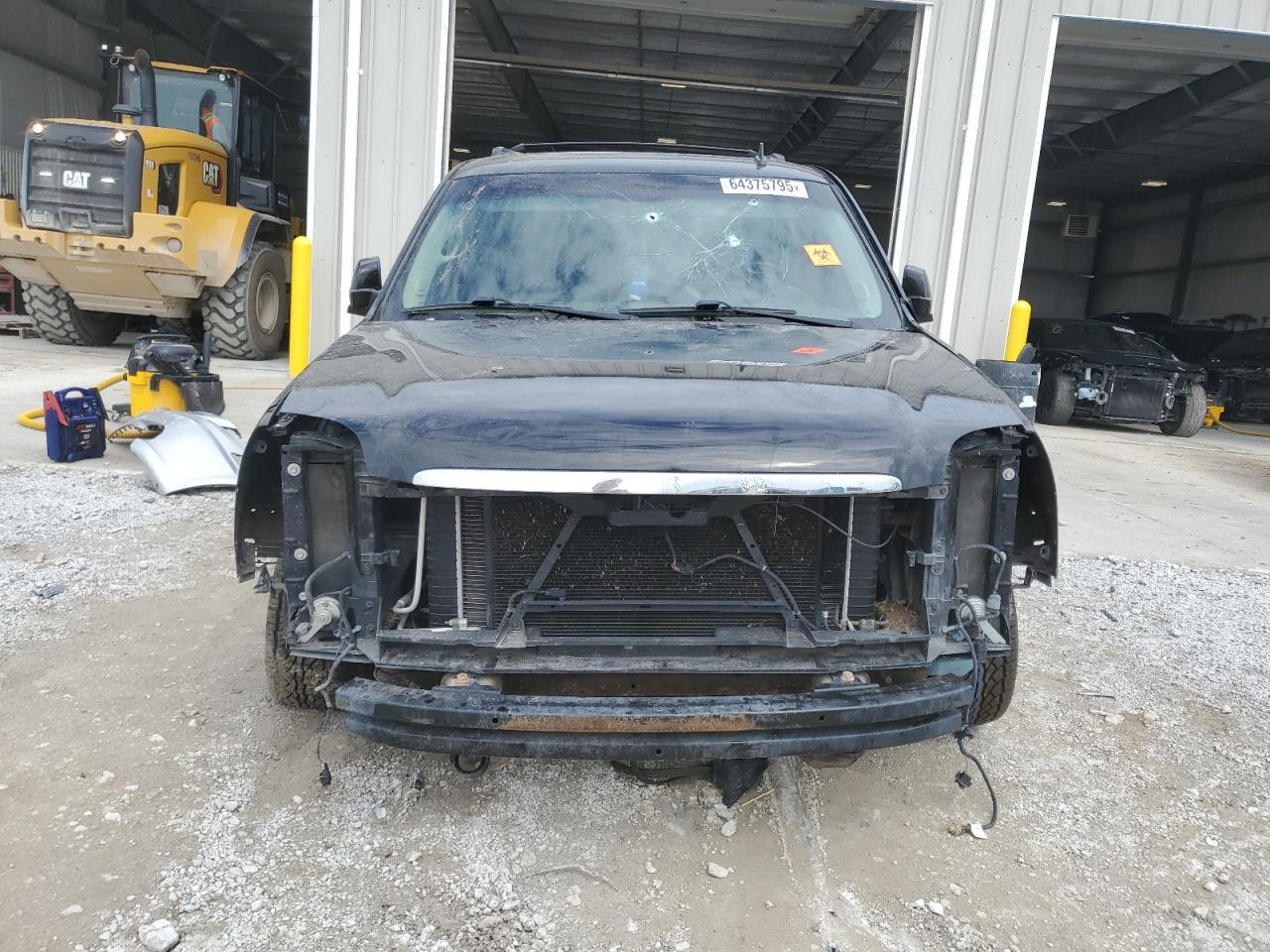 2011 GMC Yukon Xl K1500 Slt - Image 5