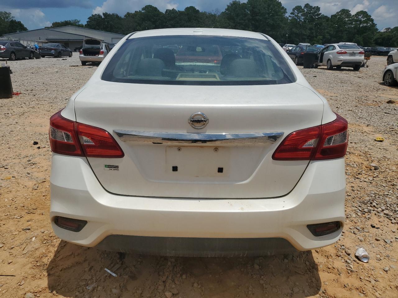 2018 Nissan Sentra S - Фото 6