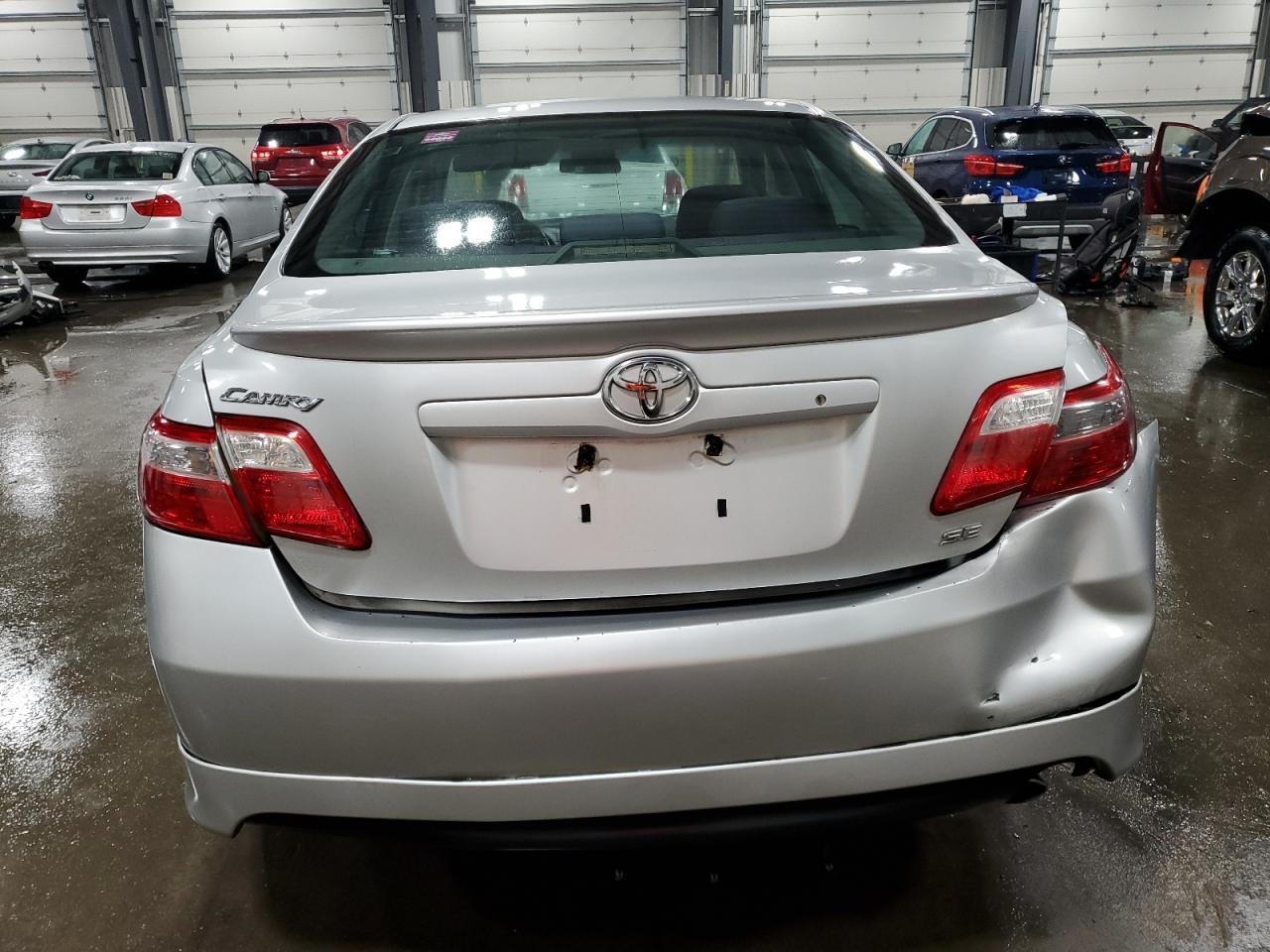 2008 Toyota Camry Ce - Фото 6