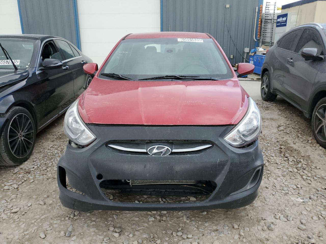 2017 Hyundai Accent Se - Фото 5