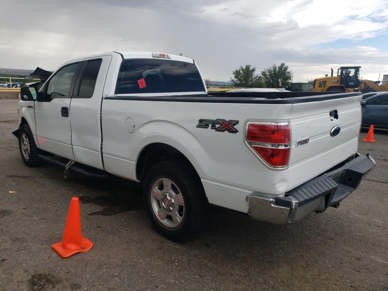 2010 Ford F150 Super Cab - Фото 2