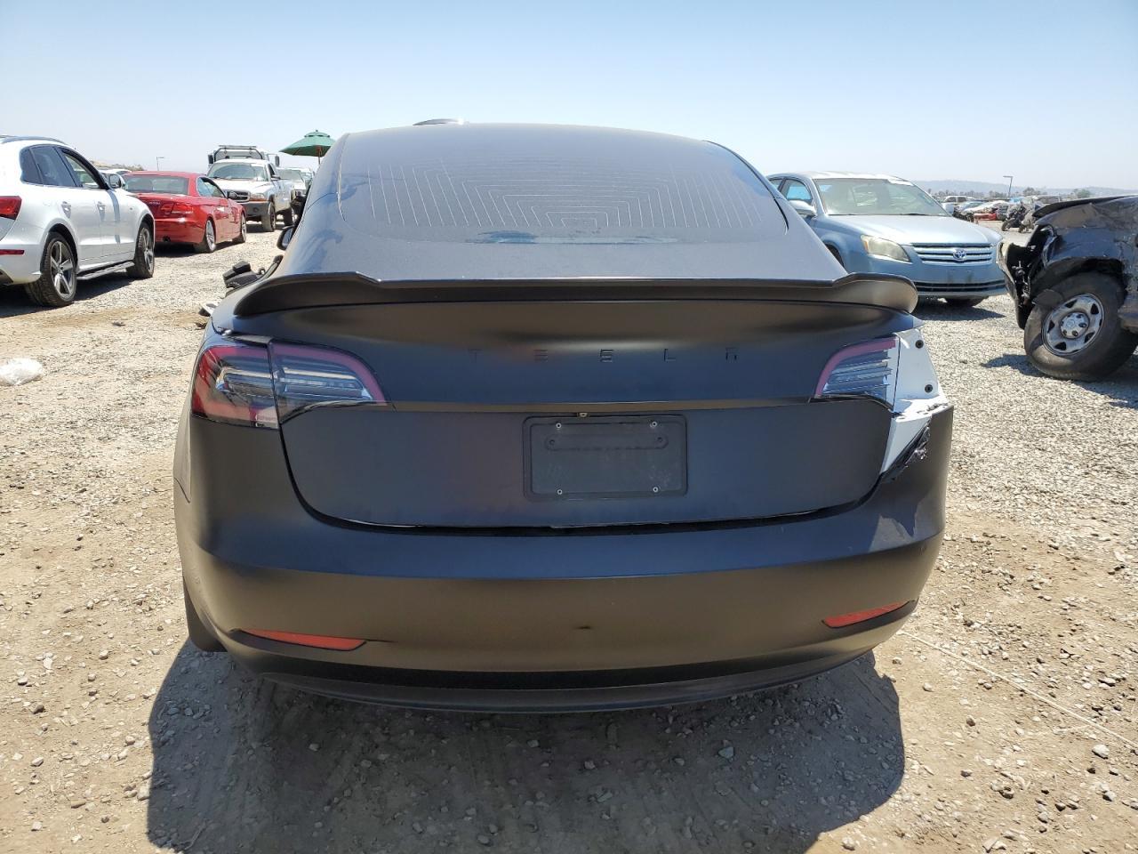 2020 Tesla Model 3 - Фото 6