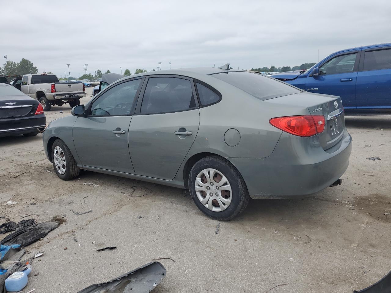 2010 Hyundai Elantra Blue - Image 2