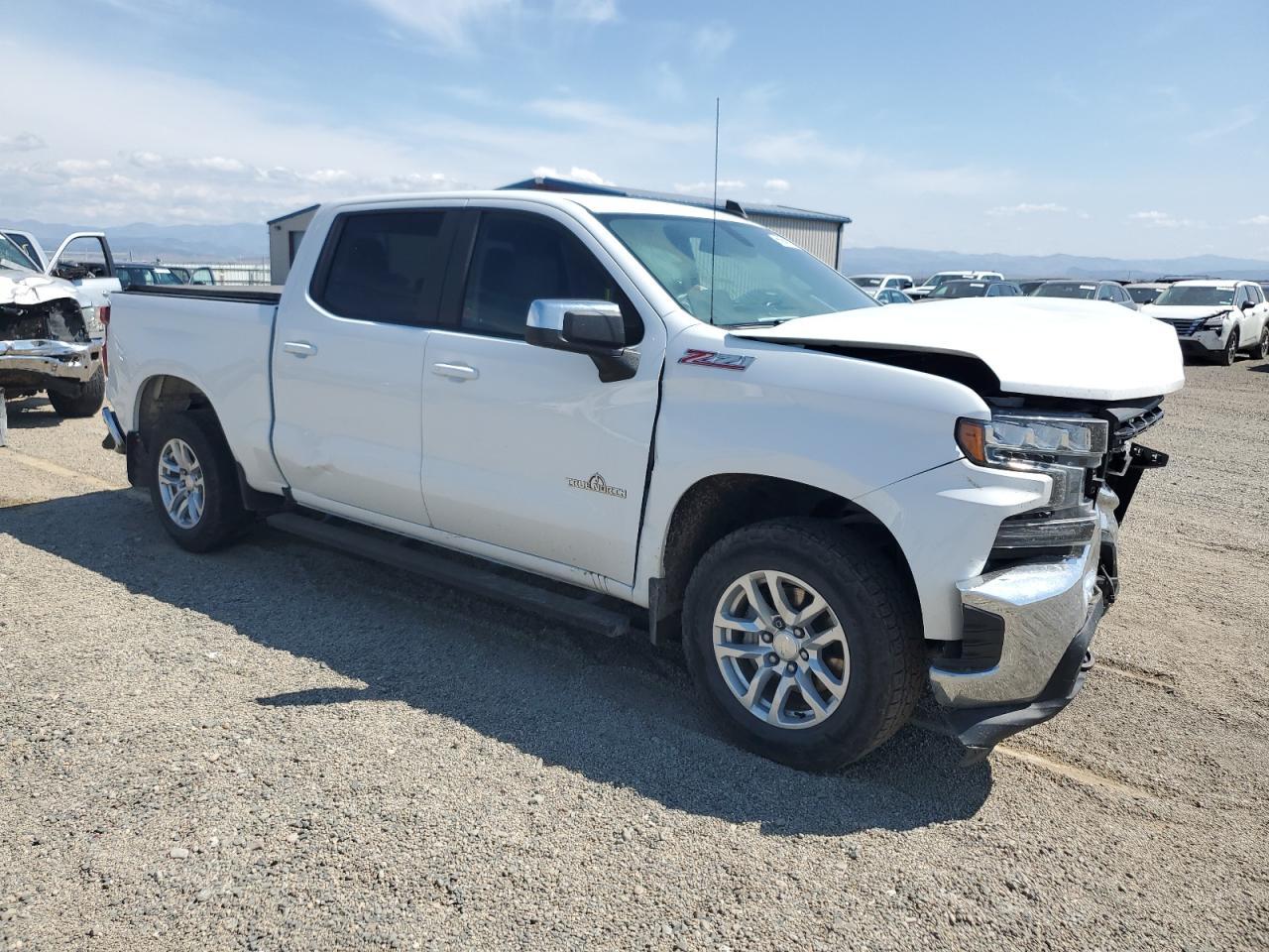 2019 Chevrolet Silverado K1500 Lt - Image 4