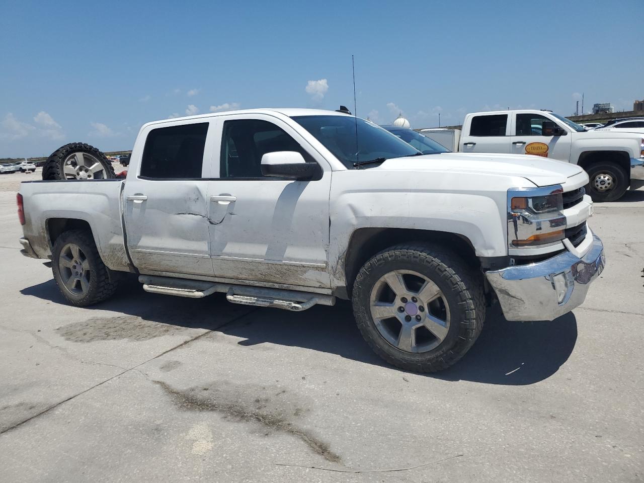 2017 Chevrolet Silverado C1500 Lt - Image 4