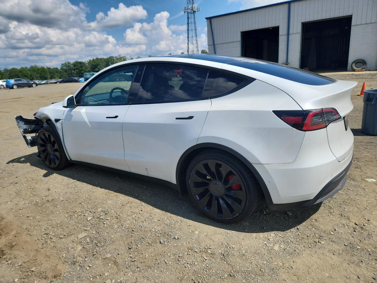 2022 Tesla Model Y - Image 2