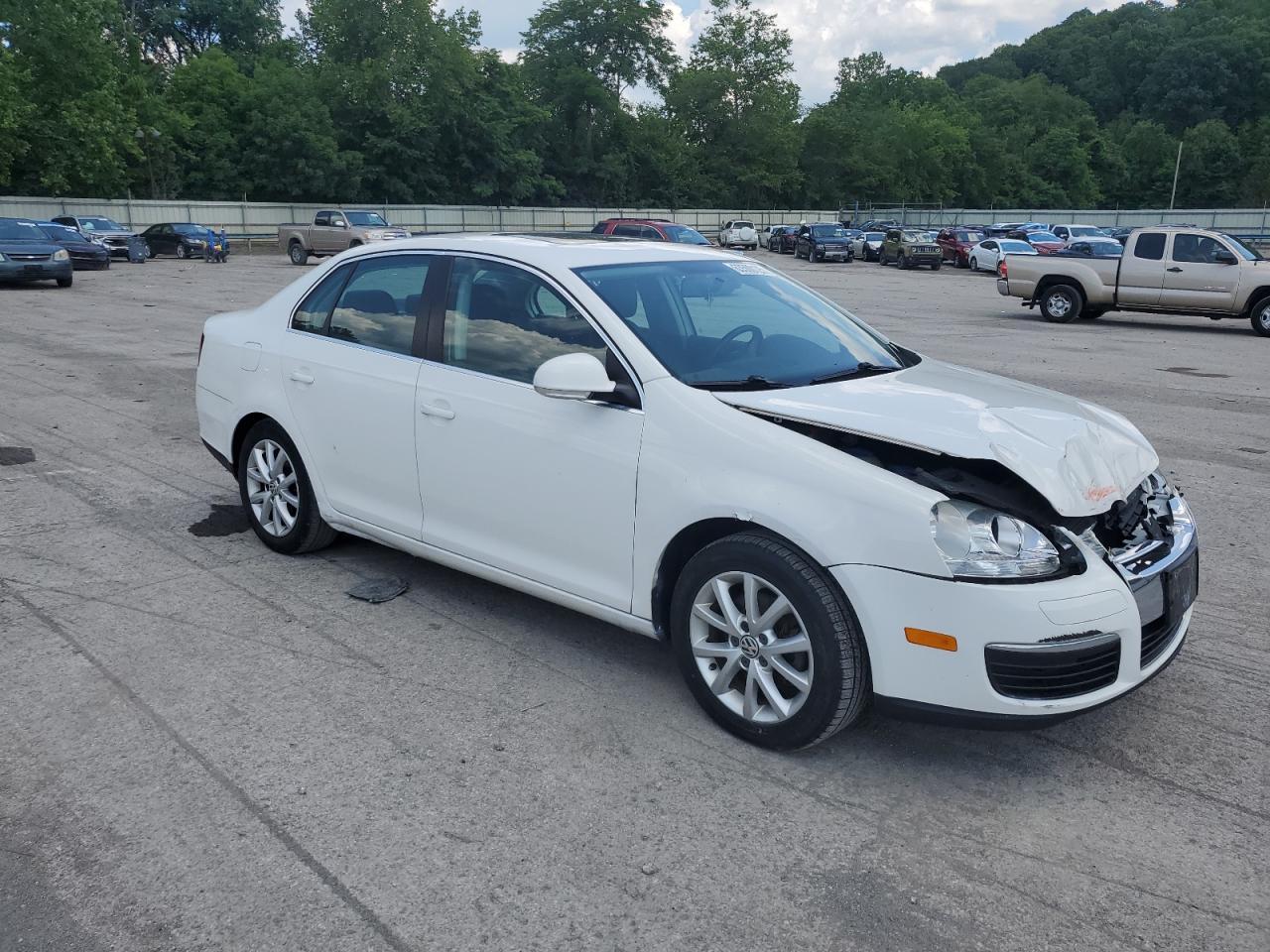 2010 Volkswagen Jetta Se - Фото 4