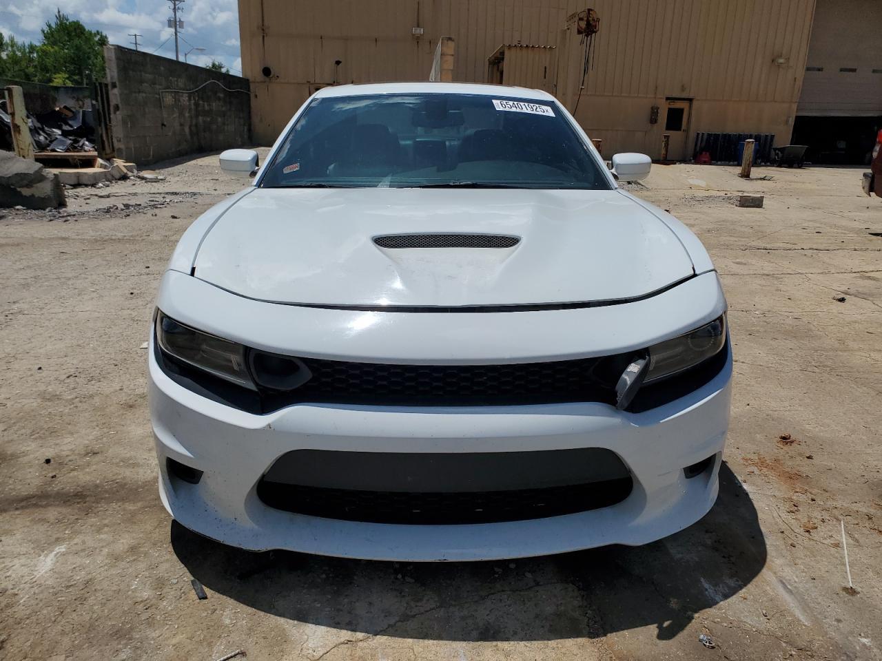2019 Dodge Charger Scat Pack - Image 5