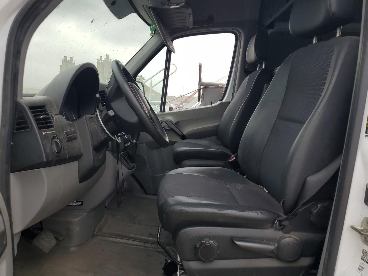 2017 Mercedes-Benz Sprinter 3500 - Фото 7