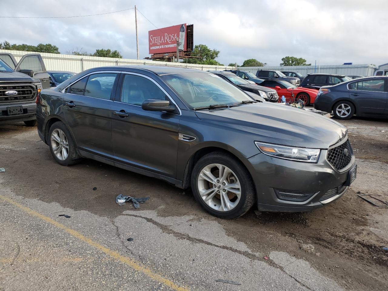 2017 Ford Taurus Sel - Фото 4