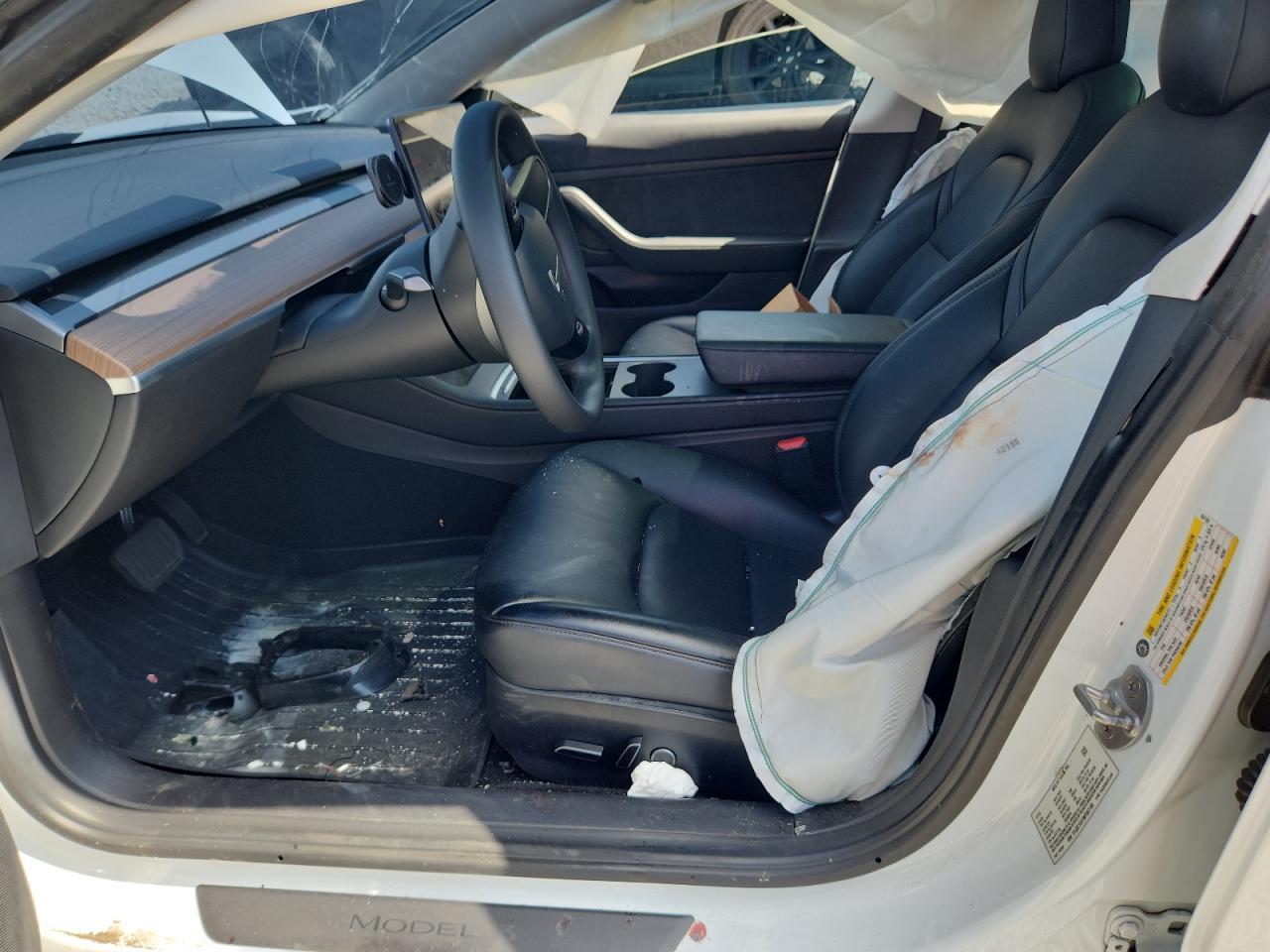 2021 Tesla Model 3 - Фото 7
