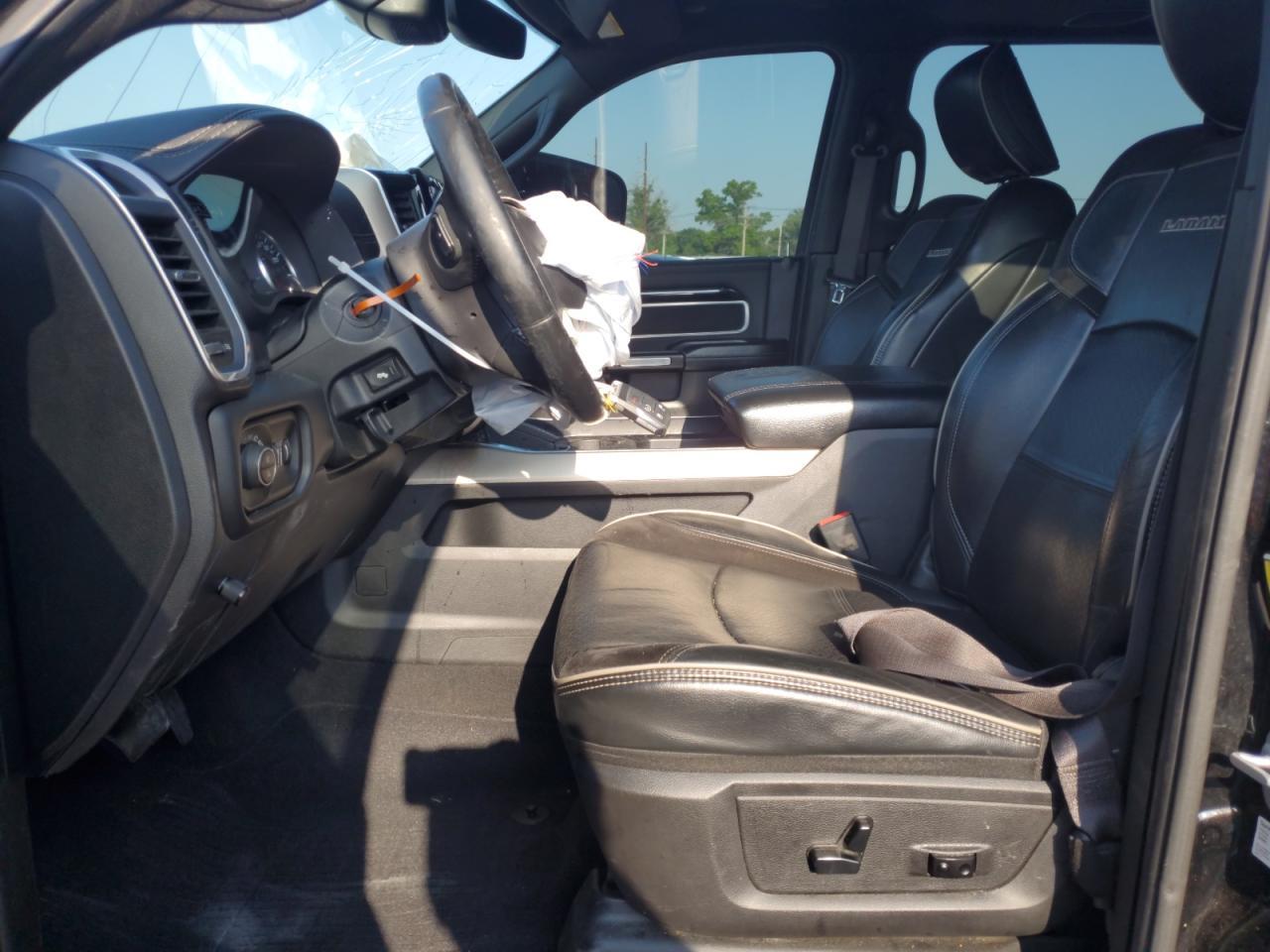 2019 Ram 2500 Laramie - Image 7