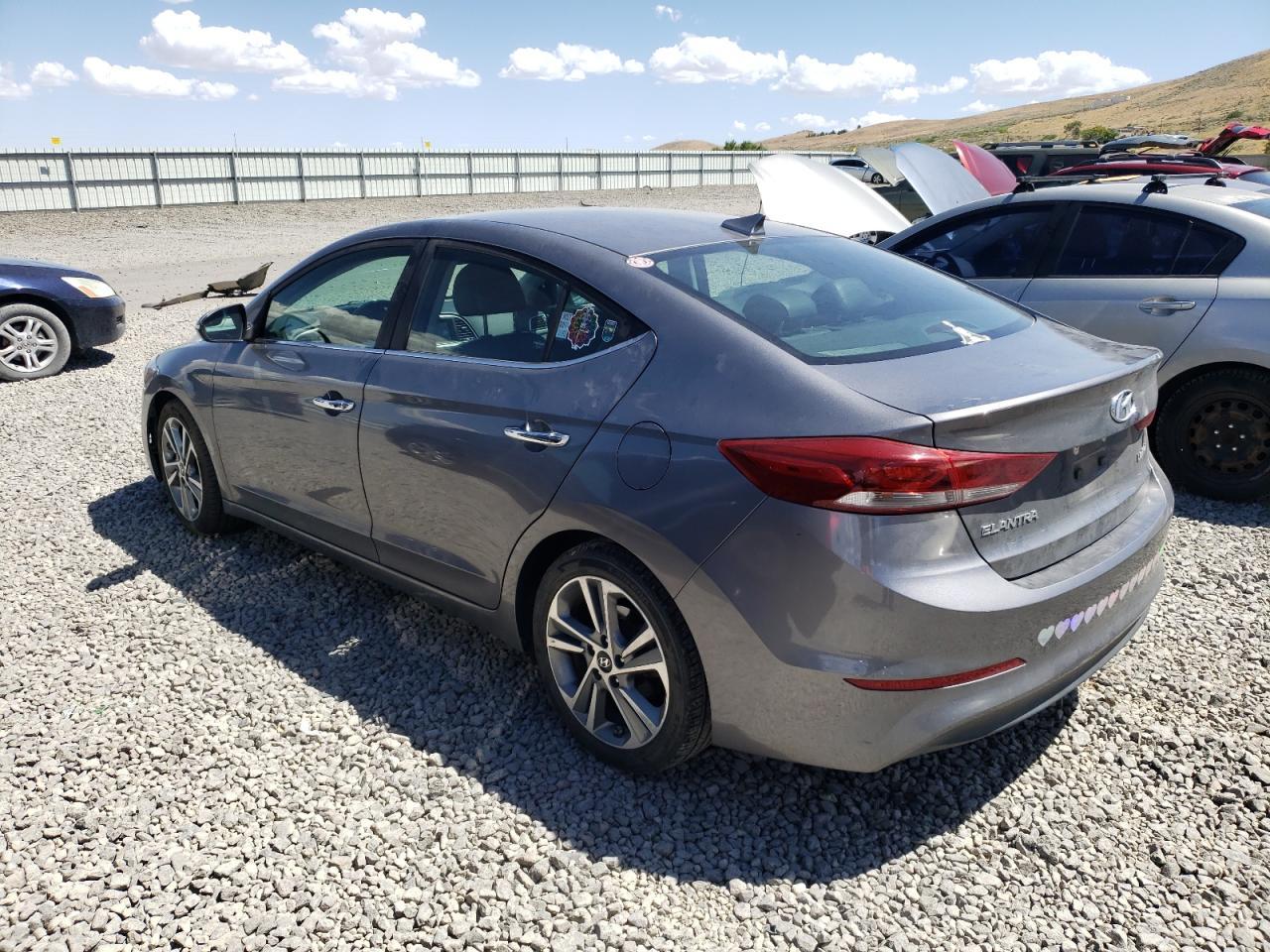2017 Hyundai Elantra Se - Фото 2