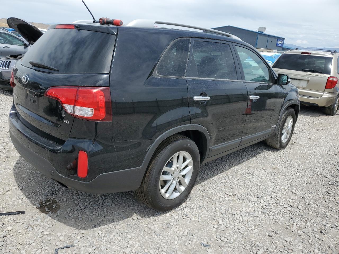 2015 Kia Sorento Lx - Image 3