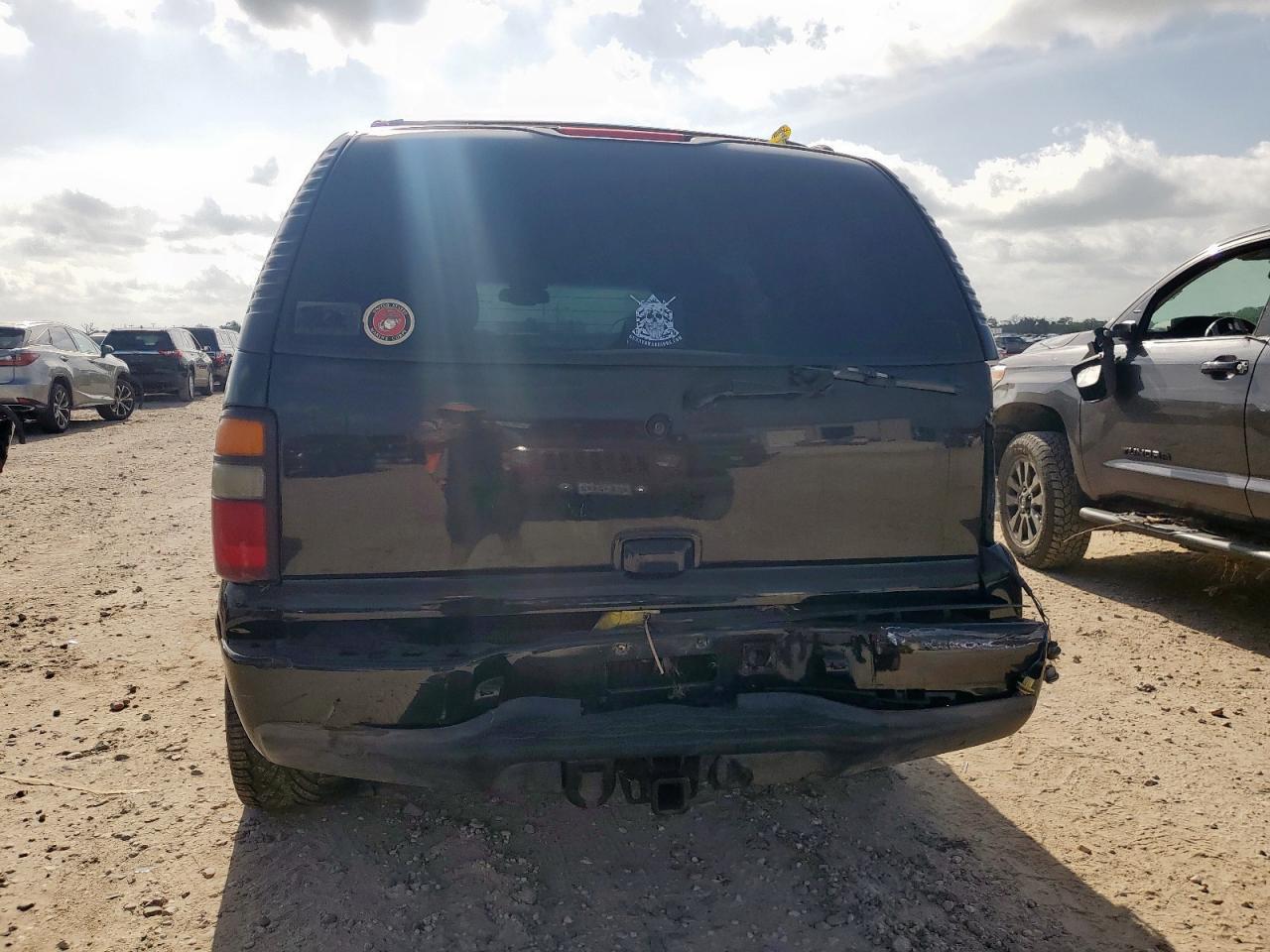 2005 GMC Yukon Denali - Фото 6