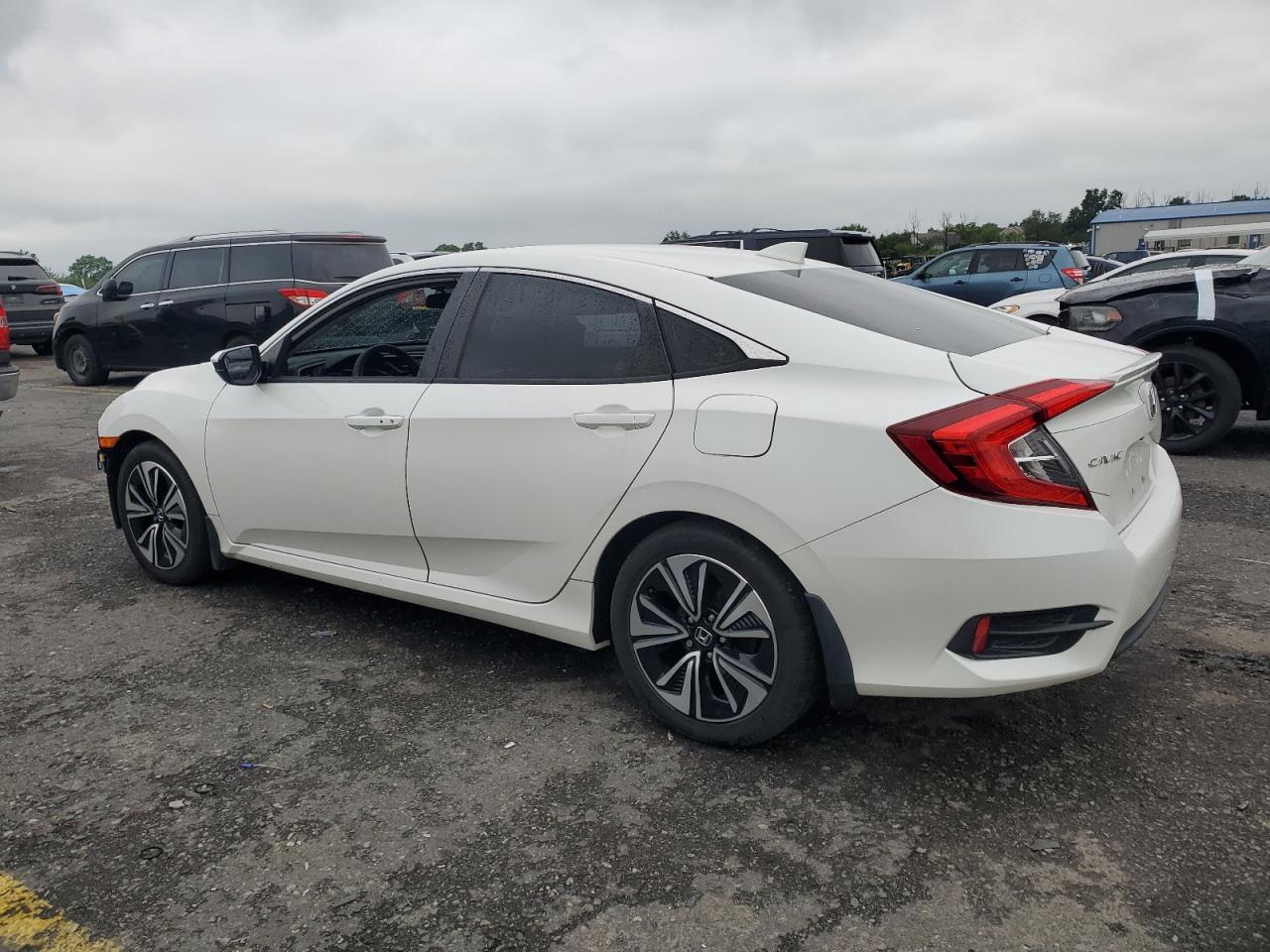 2016 Honda Civic Ex - Фото 2