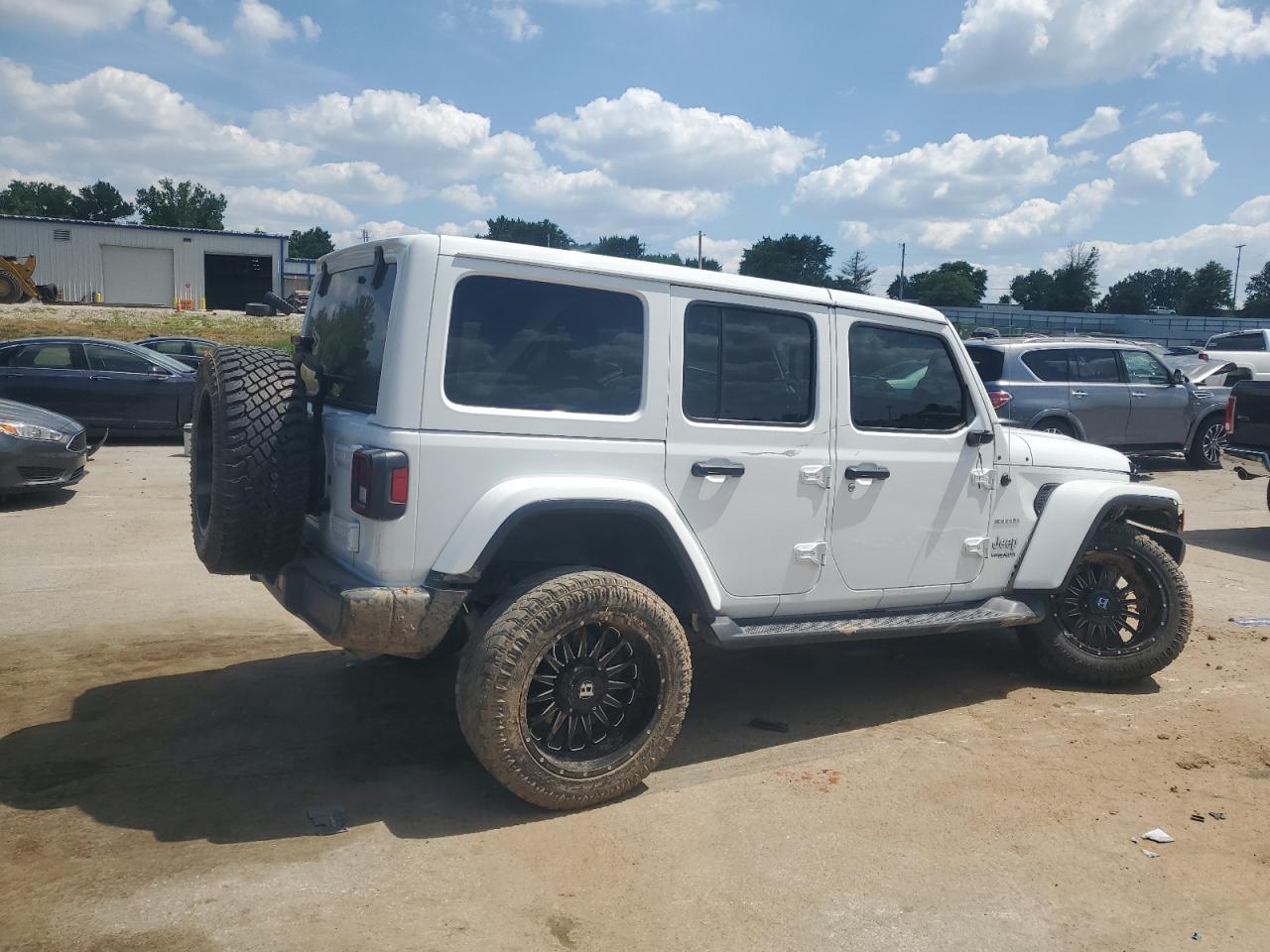 2018 Jeep Wrangler Unlimited Sahara - Фото 3