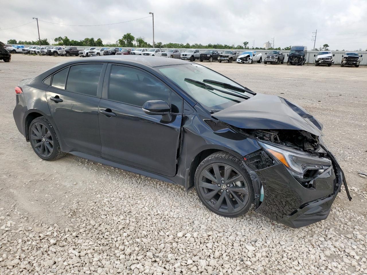 2025 Toyota Corolla Se - Image 4