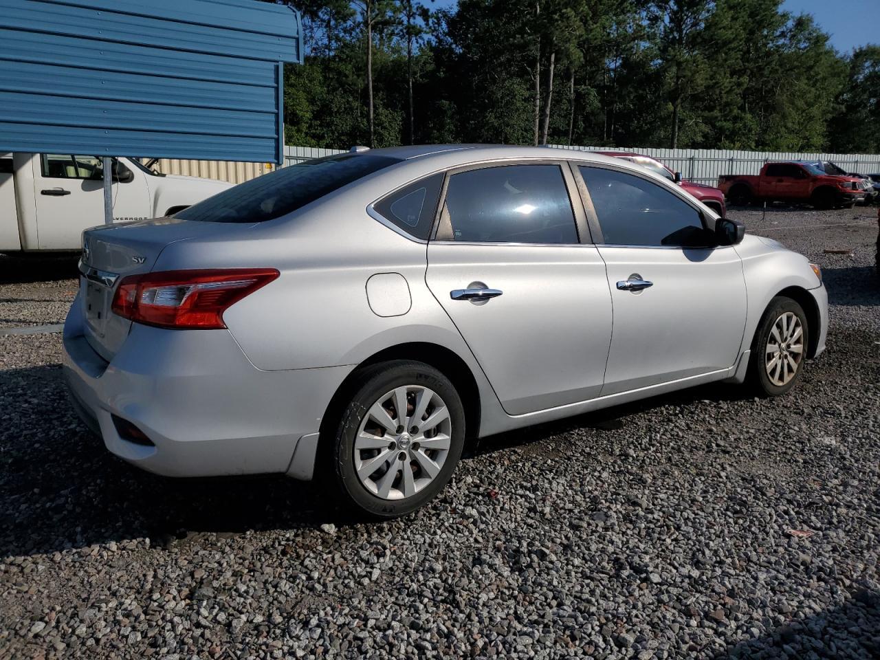 2016 Nissan Sentra S - Фото 3