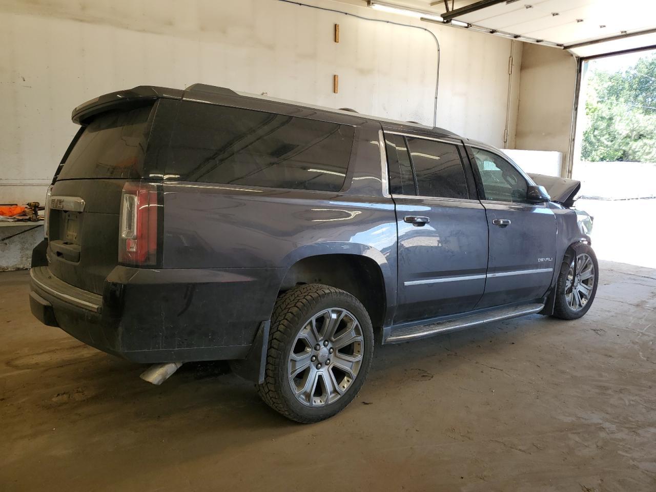 2016 GMC Yukon Xl Denali - Фото 3