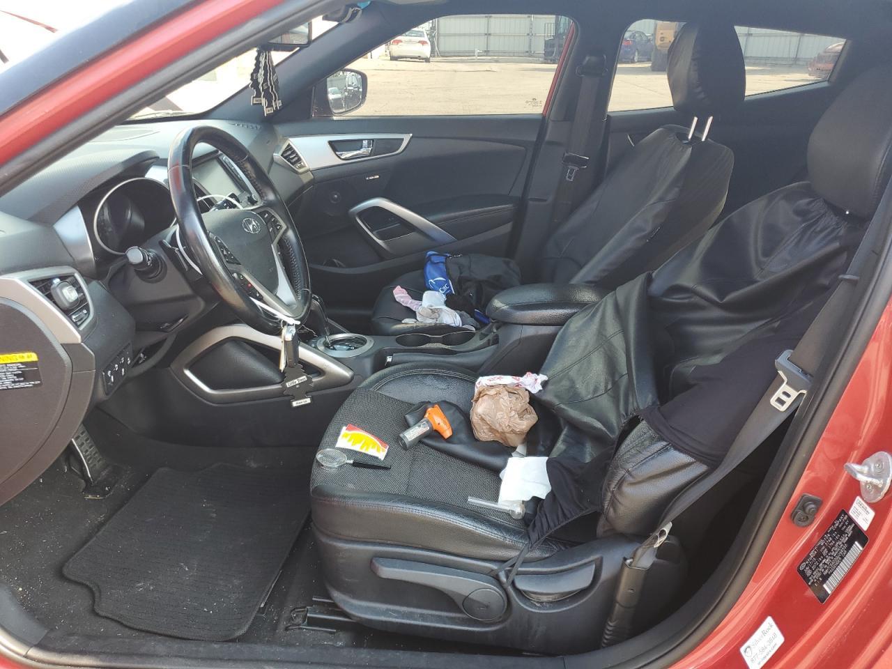 2016 Hyundai Veloster Base - Фото 7