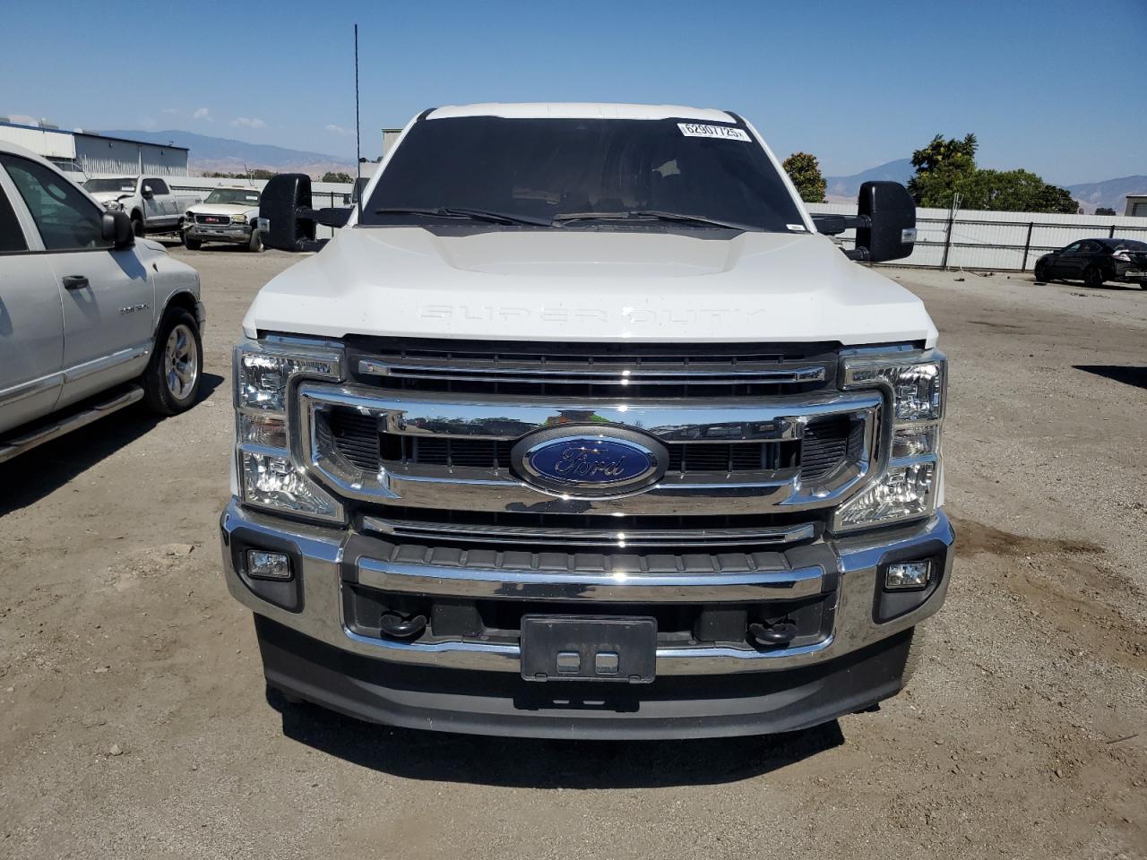 2022 Ford F250 Super Duty - Image 5