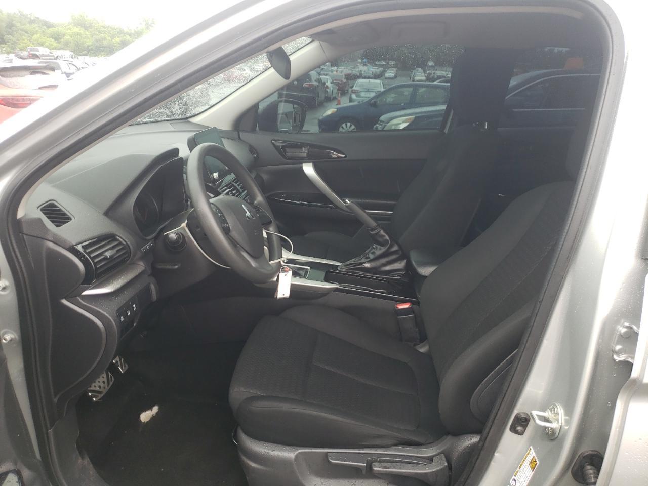 2022 Mitsubishi Eclipse Cross Le - Image 7