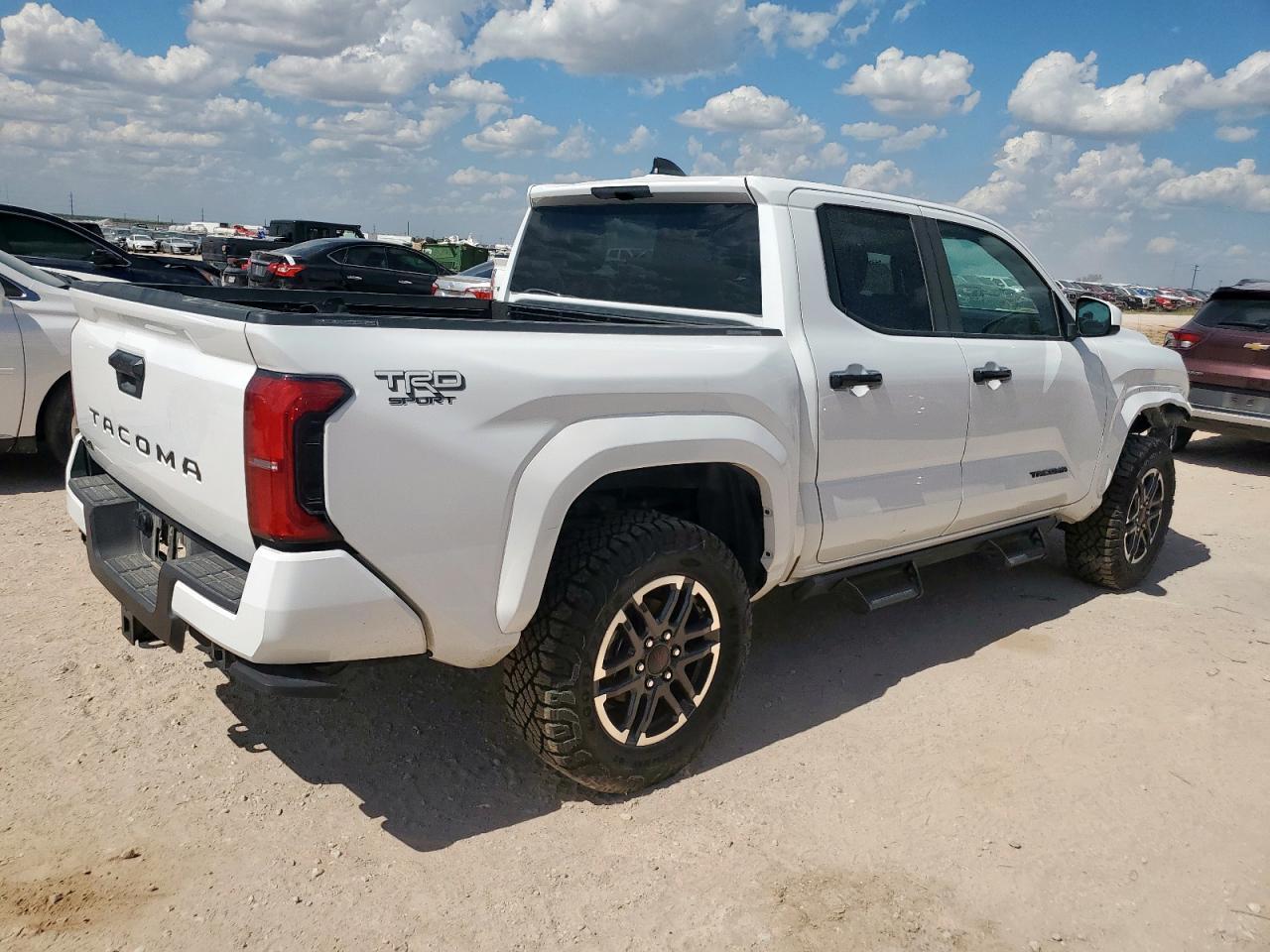 2025 Toyota Tacoma Double Cab - Фото 3