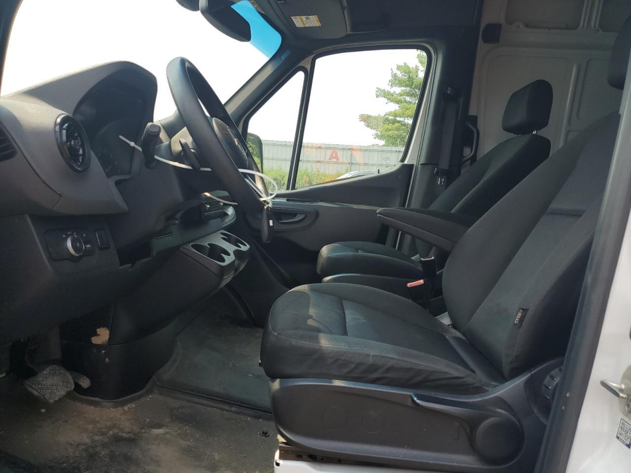 2021 Mercedes-Benz Sprinter 2500 - Image 7