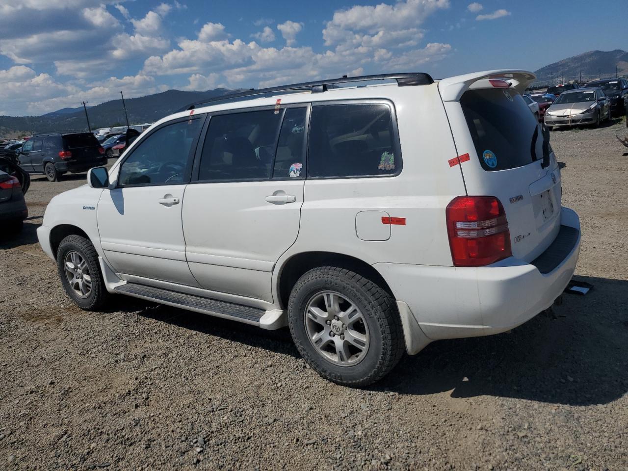 2003 Toyota Highlander Limited - Image 2