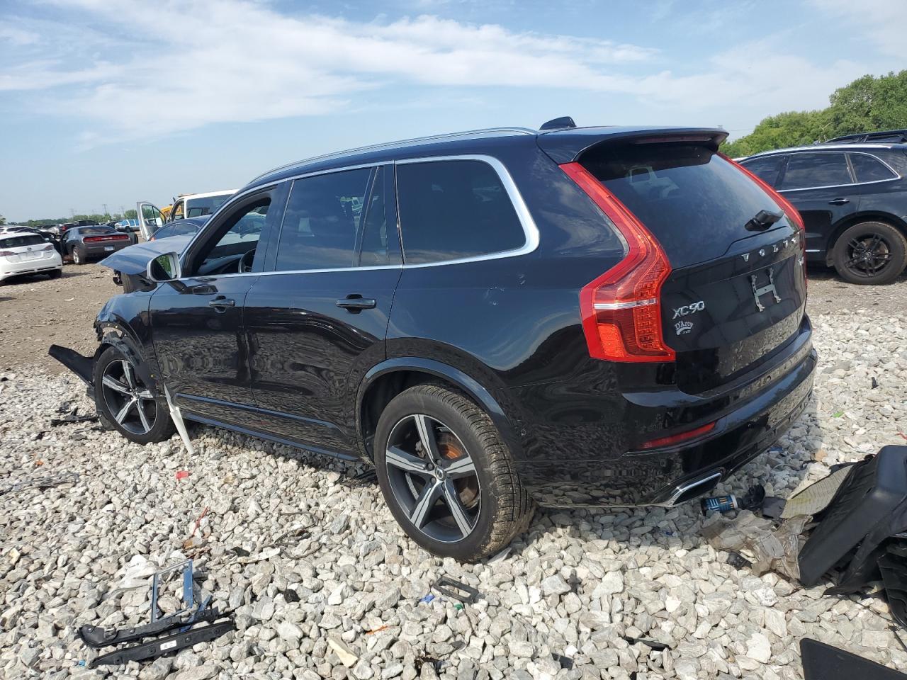 2017 Volvo Xc90 T6 - Image 2