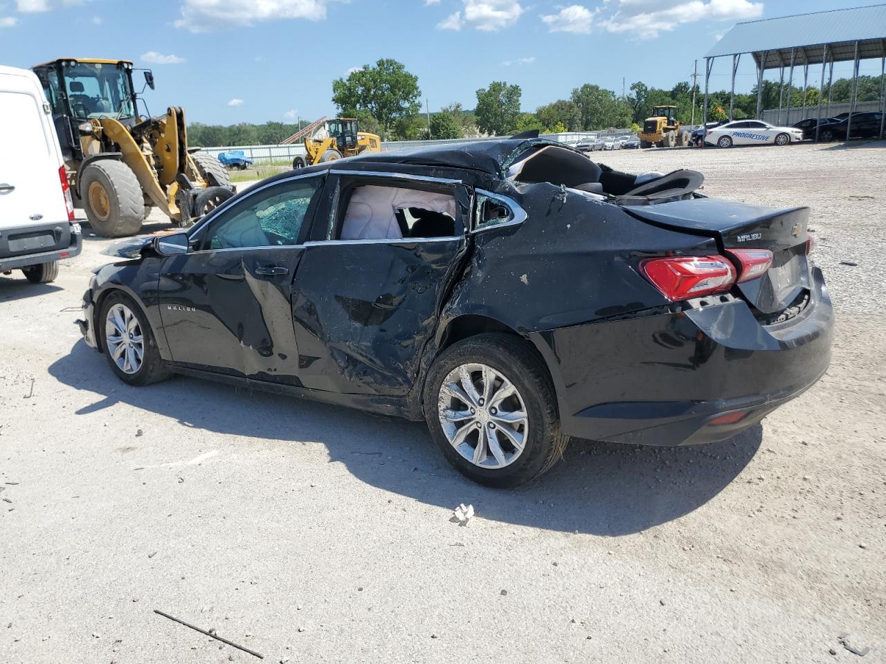 2019 Chevrolet Malibu Lt - Image 2