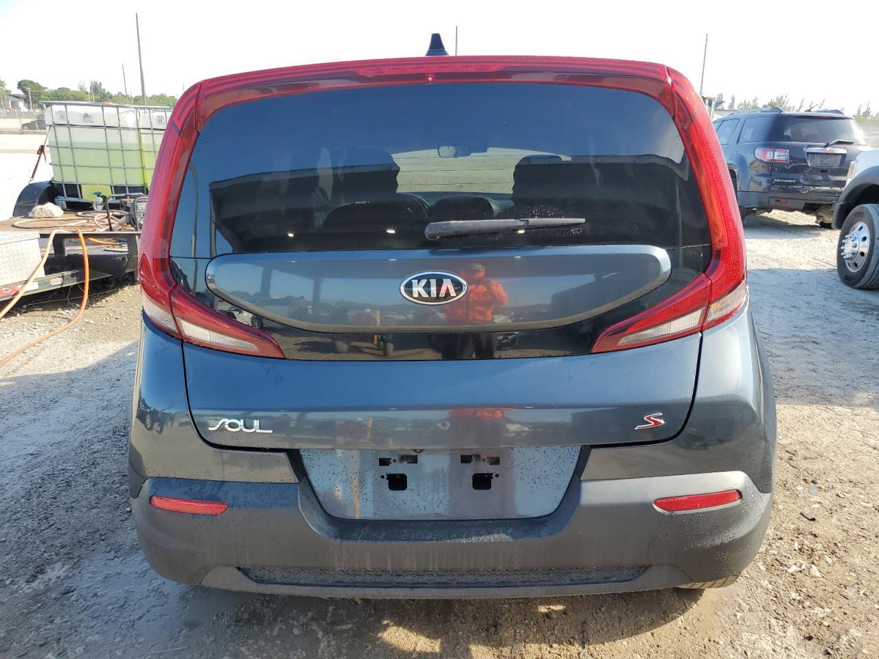 2020 Kia Soul Lx - Image 6
