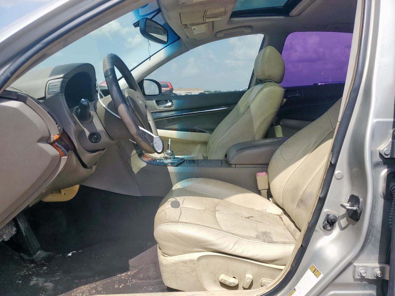 2008 Infiniti G35 - Image 7