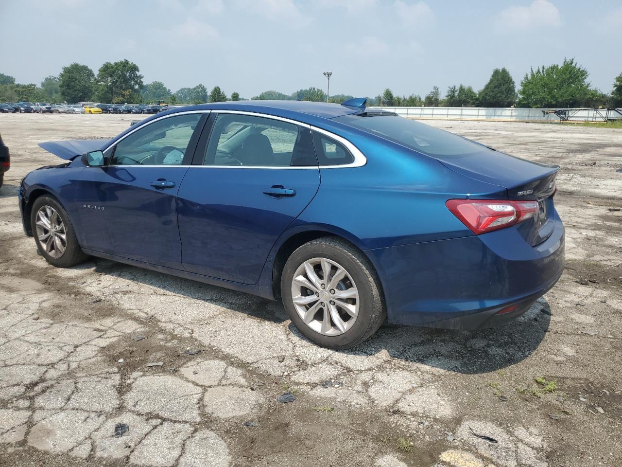2019 Chevrolet Malibu Lt - Фото 2