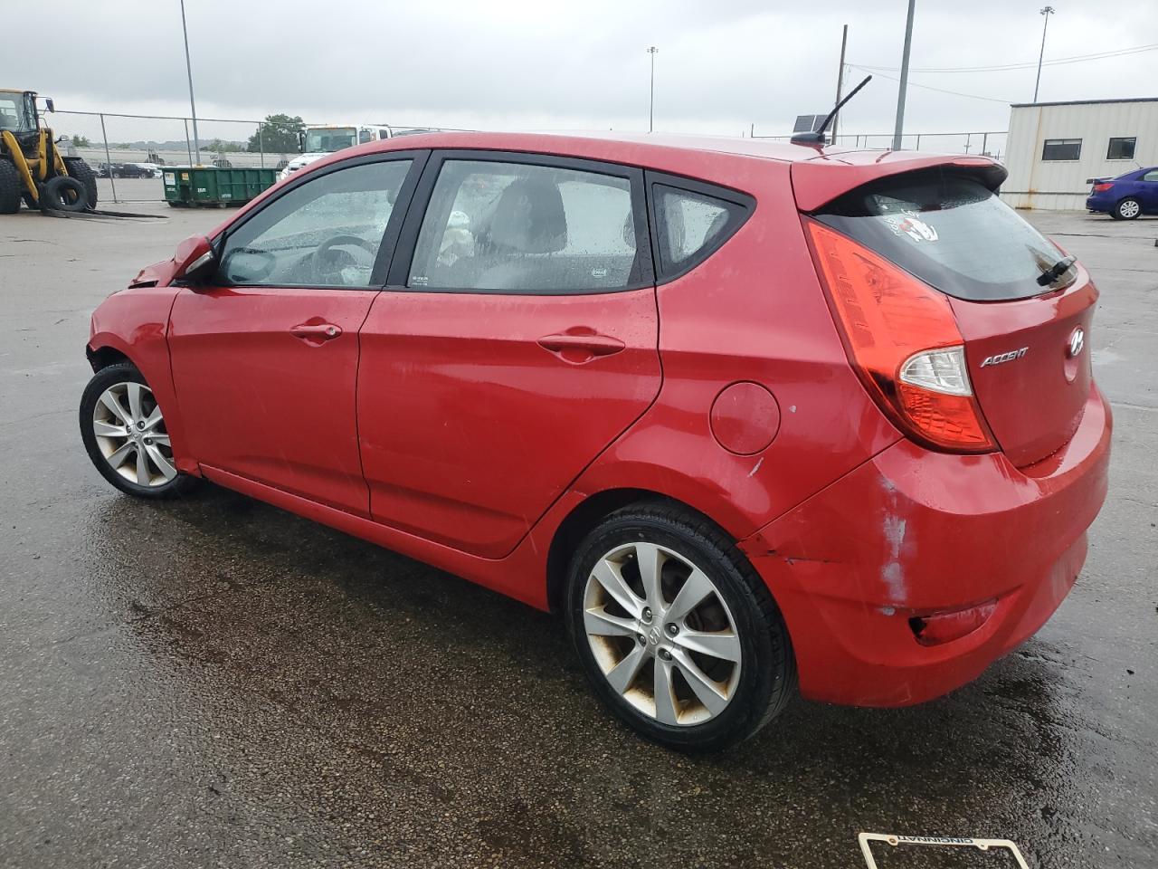 2013 Hyundai Accent Se - Image 2