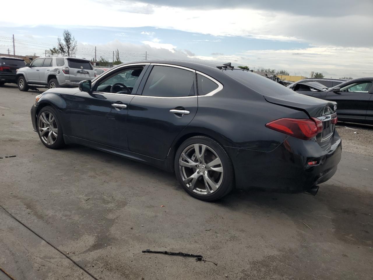 2012 Infiniti M37 - Фото 2