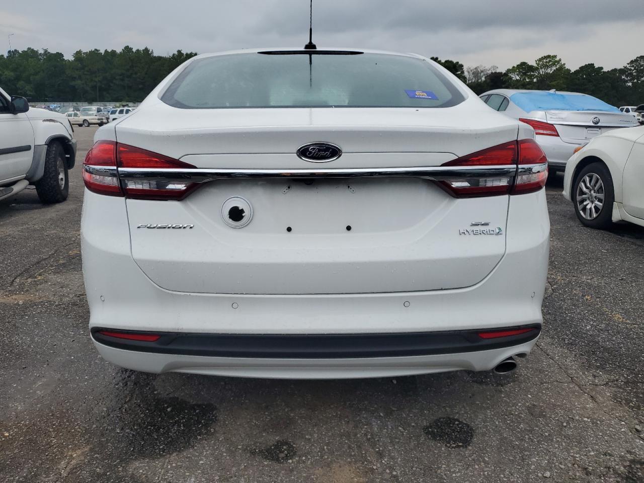 2017 Ford Fusion Se Hybrid - Image 6