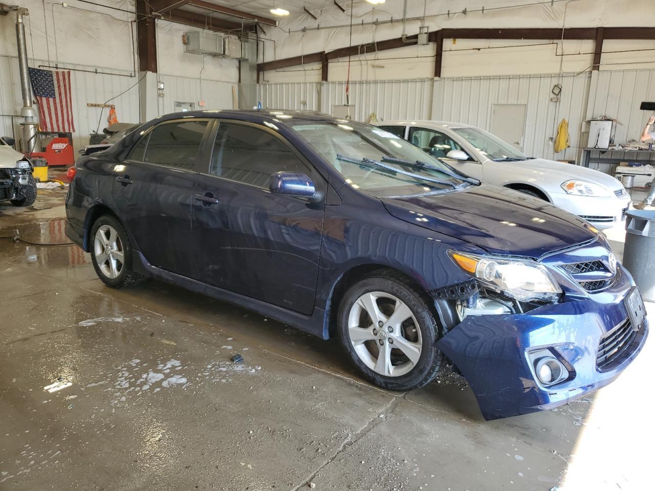 2012 Toyota Corolla Base - Фото 4