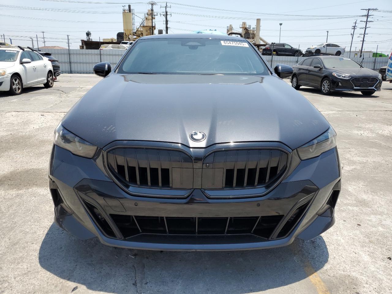 2024 BMW 530 I - Фото 5