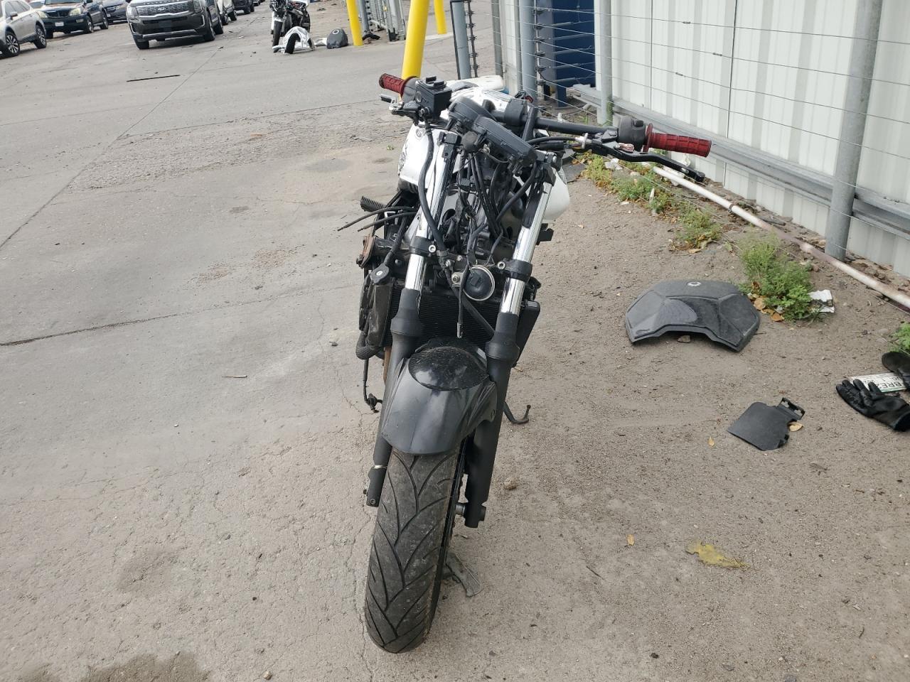 2009 Yamaha Fz6 R - Фото 2