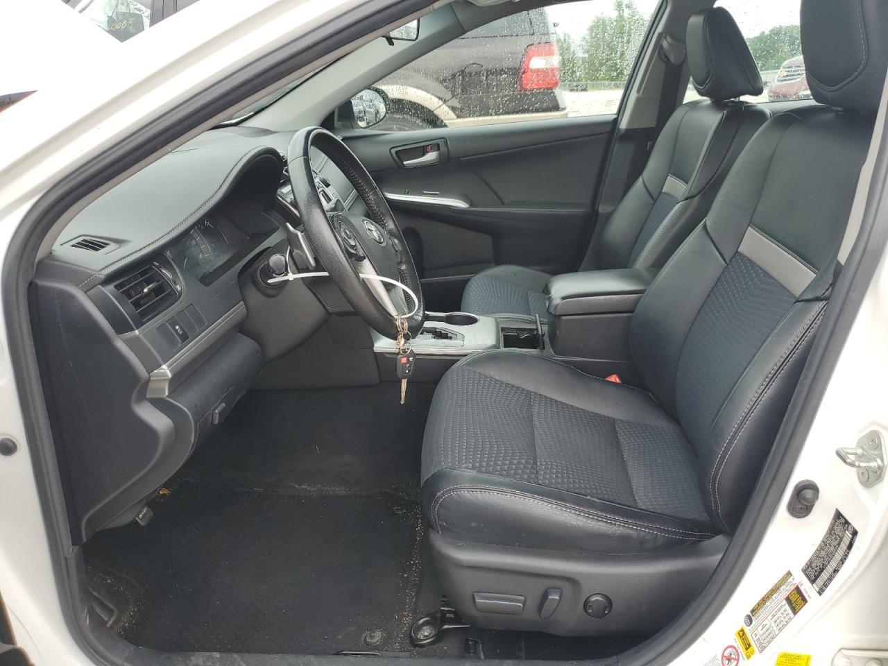 2014 Toyota Camry L - Image 7