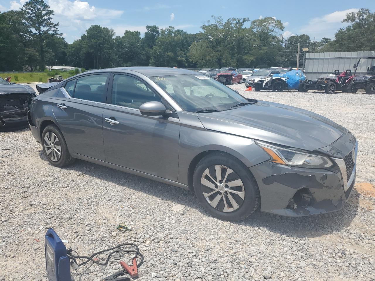 2020 Nissan Altima S - Image 4