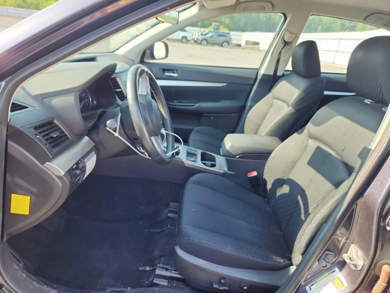 2011 Subaru Legacy 2.5I Premium - Image 7