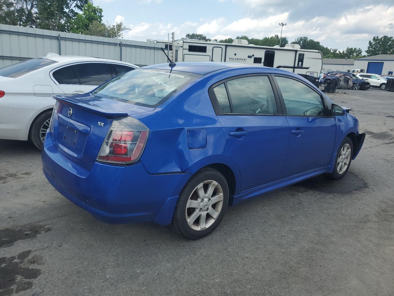 2010 Nissan Sentra 2.0 - Фото 3