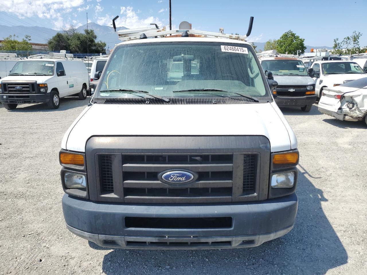 2011 Ford Econoline E250 Van - Фото 5