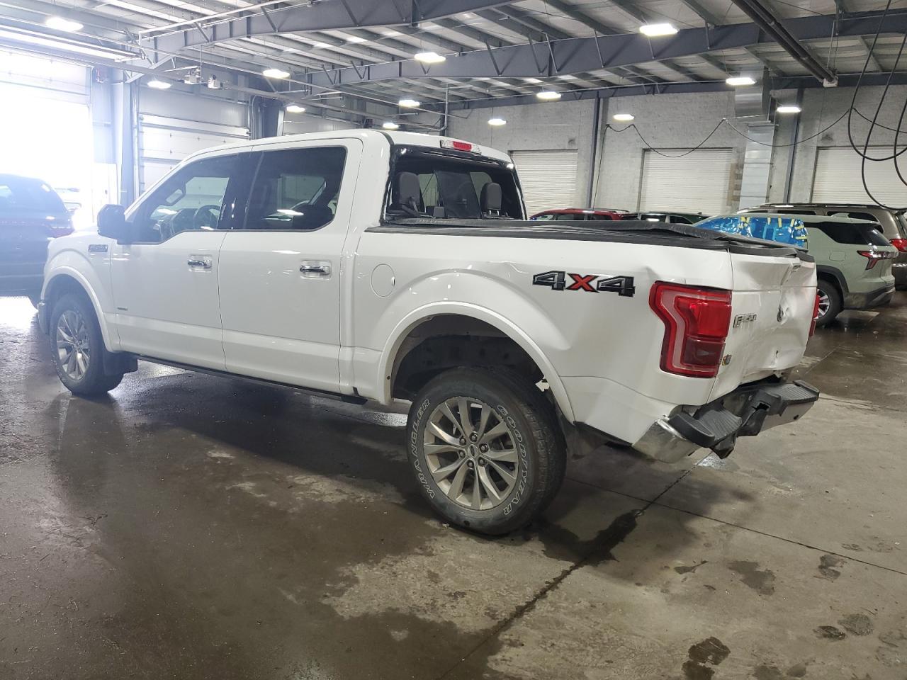 2017 Ford F150 Supercrew - Фото 2