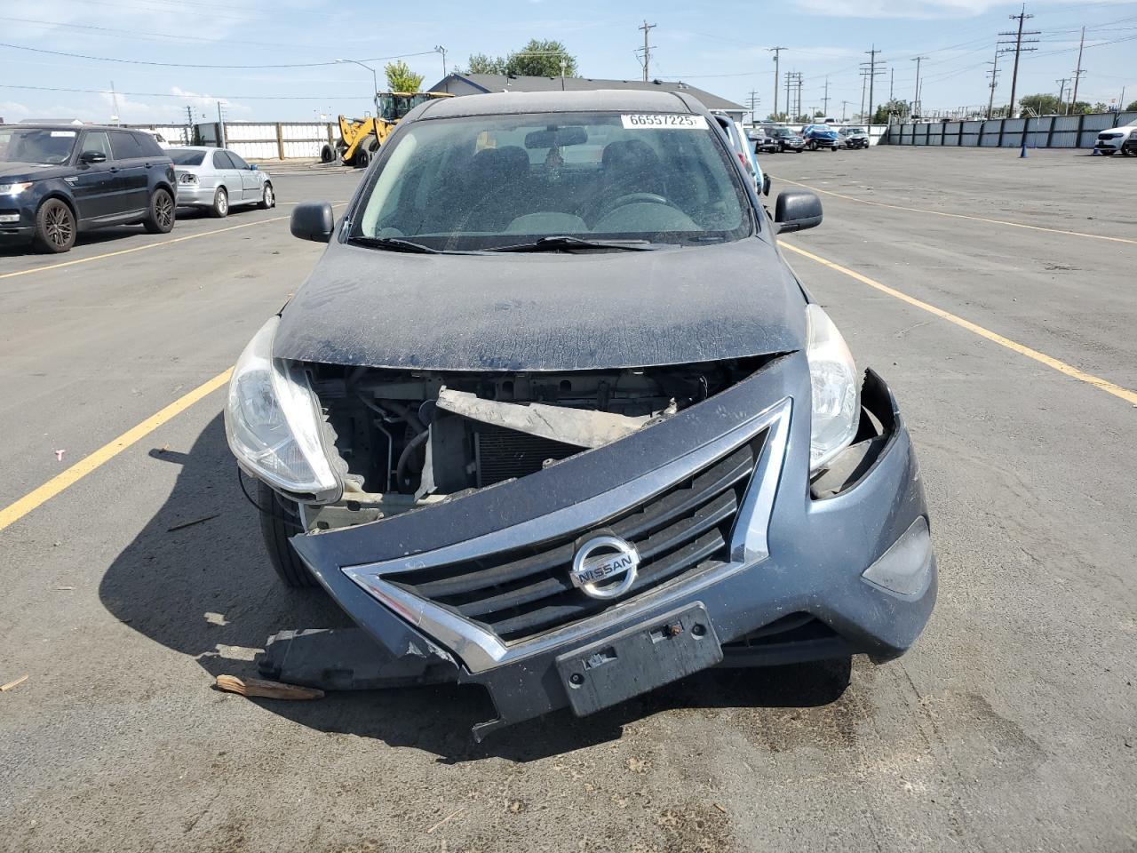 2015 Nissan Versa S - Image 5