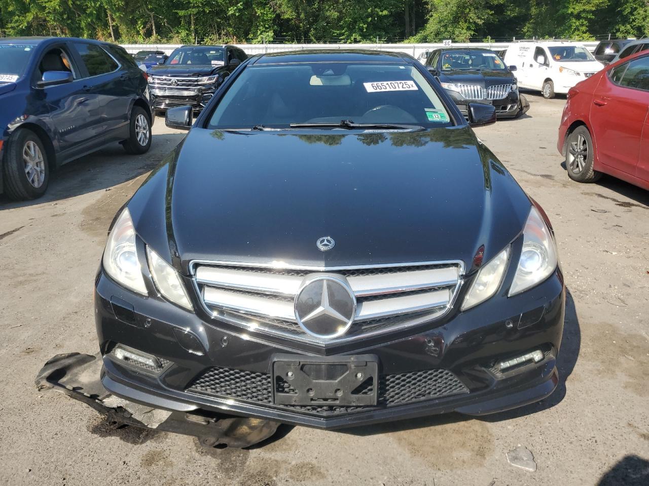 2011 Mercedes-Benz E 550 - Image 5