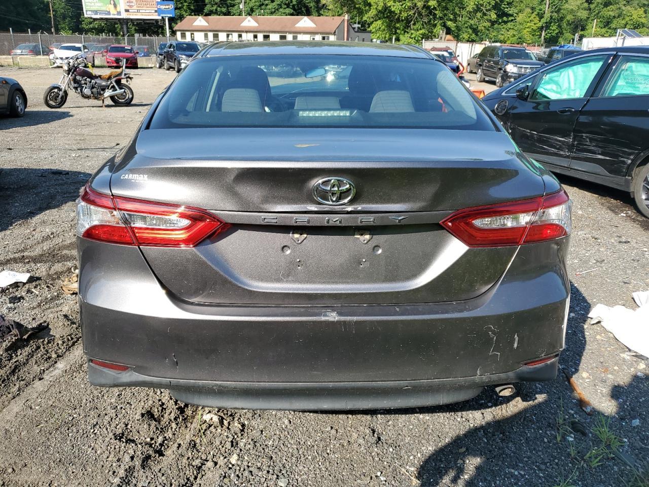 2018 Toyota Camry L - Фото 6